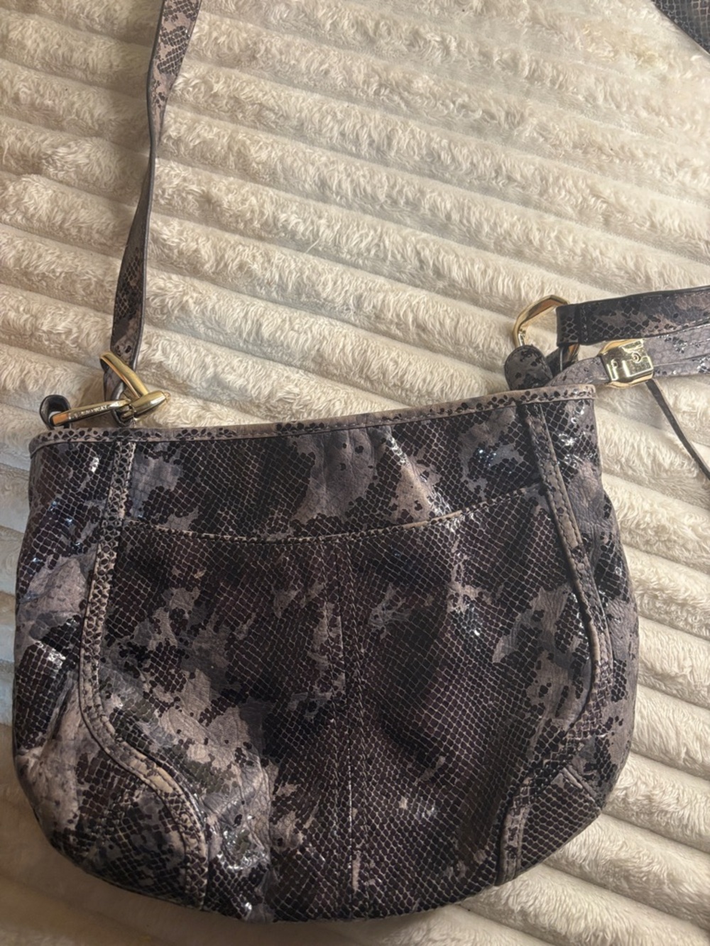 b. makowsky Gray Snake-Print Crossbody with Gold Hardware